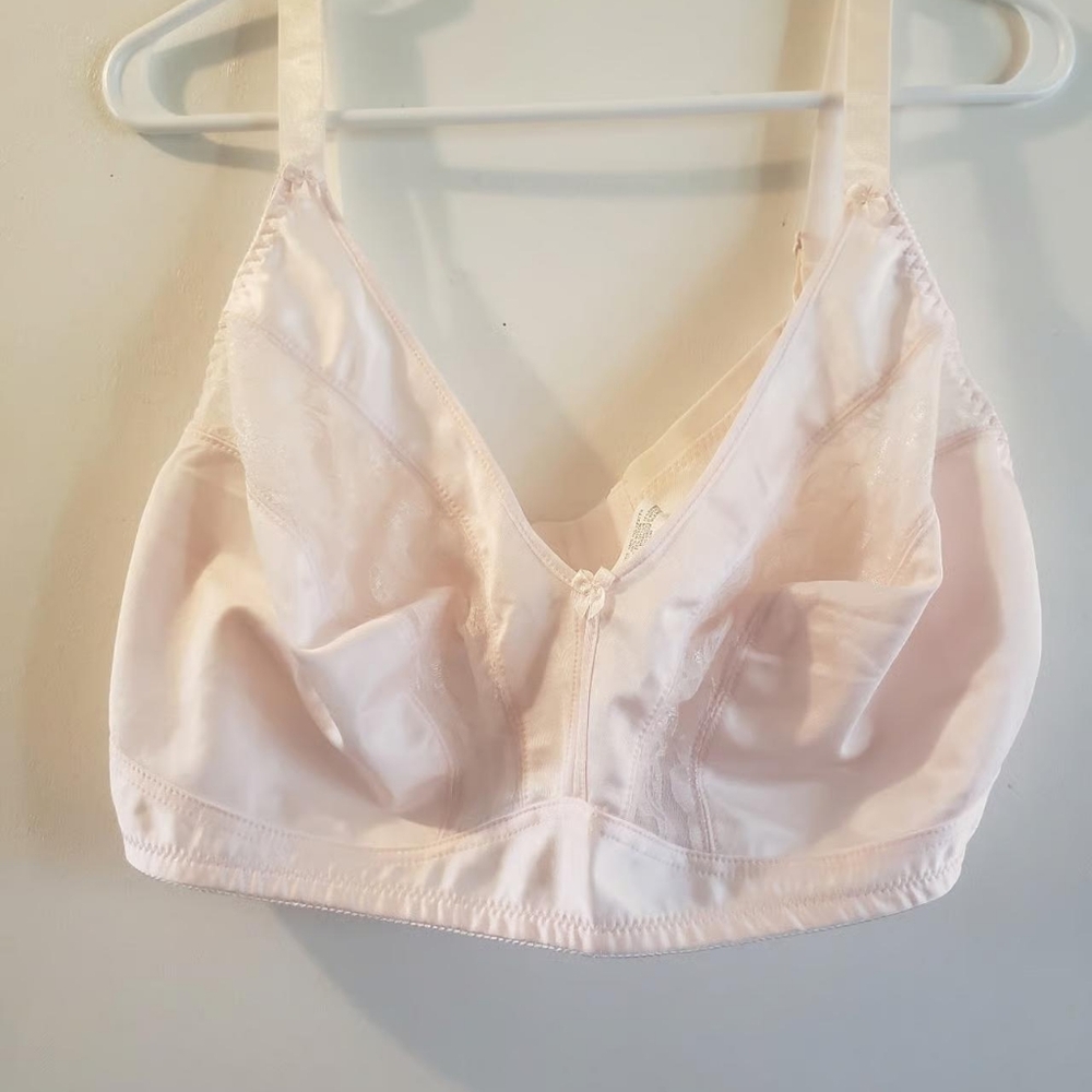 Womens boutique instant shaping pink lacey bra 42dd